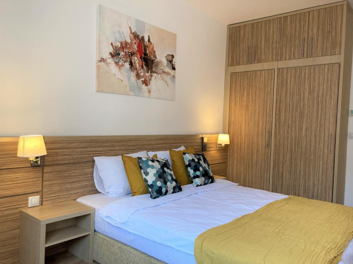 LAROKA HOUSE Rin Grand Modern Apartment Bukarest Exterior foto